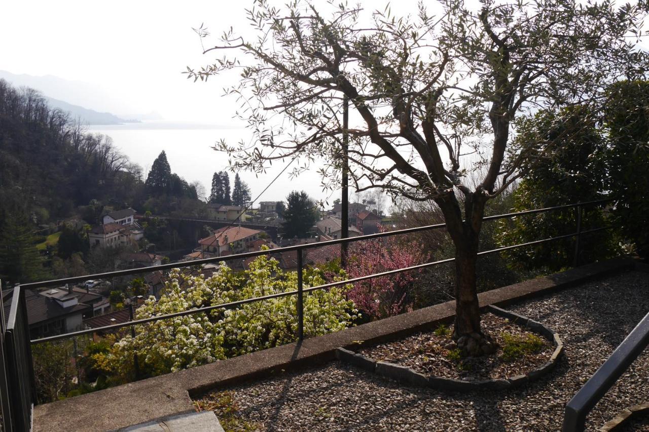 Casa Colmegna mit traumhaften See- und Bergblick Luino Exterior foto