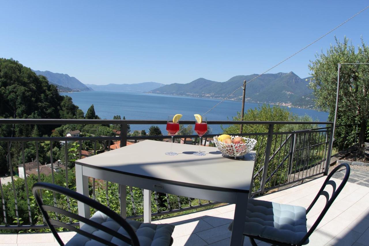 Casa Colmegna mit traumhaften See- und Bergblick Luino Exterior foto